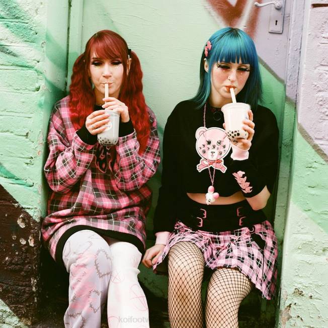 vaatetus KOI footwear naiset yami oversize collegepaita VX88161 vaaleanpunainen